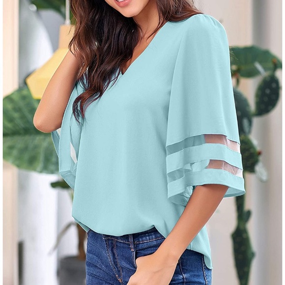 NWOT LookbookStore Women’s Vneck Mesh Panel Blouse - Picture 3 of 5